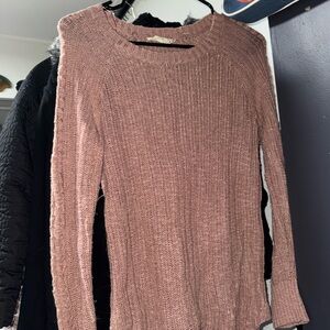 Pink Republic Ribbed Crew Neck Sweater in Mauve Pink